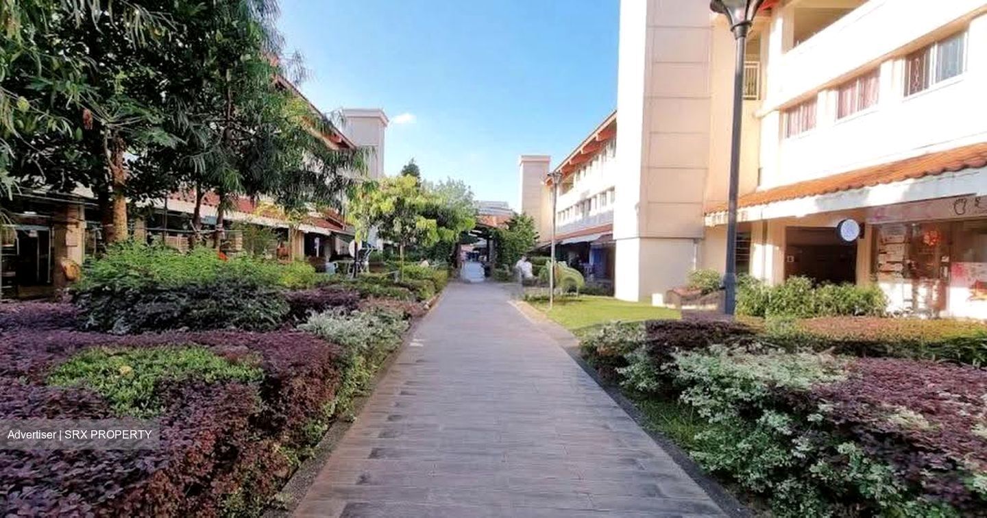 YUHUA PLACE (D22), Shop House #638491071